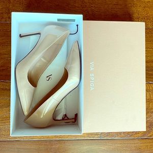 Via Spiga nude pumps